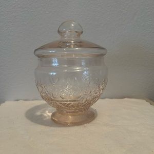 Mikasa vintage. Studio Nova Japan pink glass dish with top. Mint condition